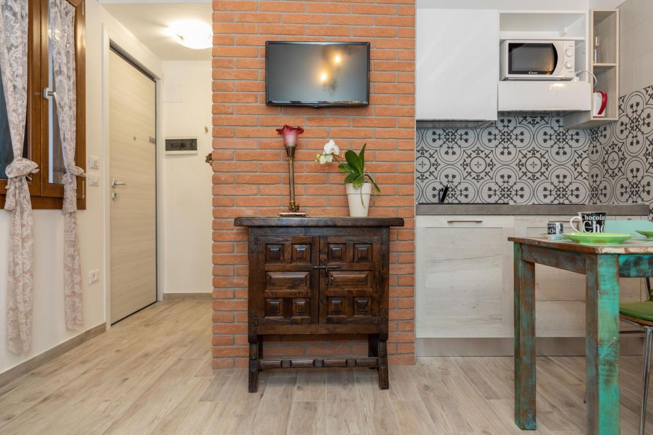 Downtown With Private Garden Apartament