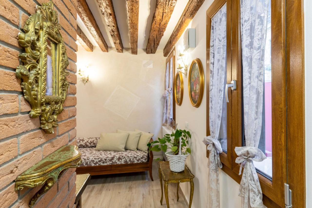 Apartament Downtown With Private Garden